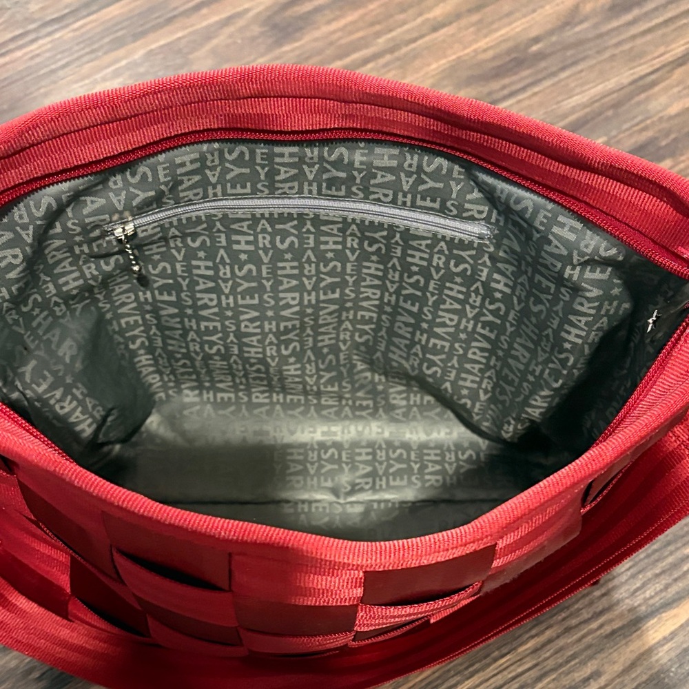 HARVEYS Elegant Red Woven Shoulder Seatbelt Bag-NWT - Picture 10 of 13